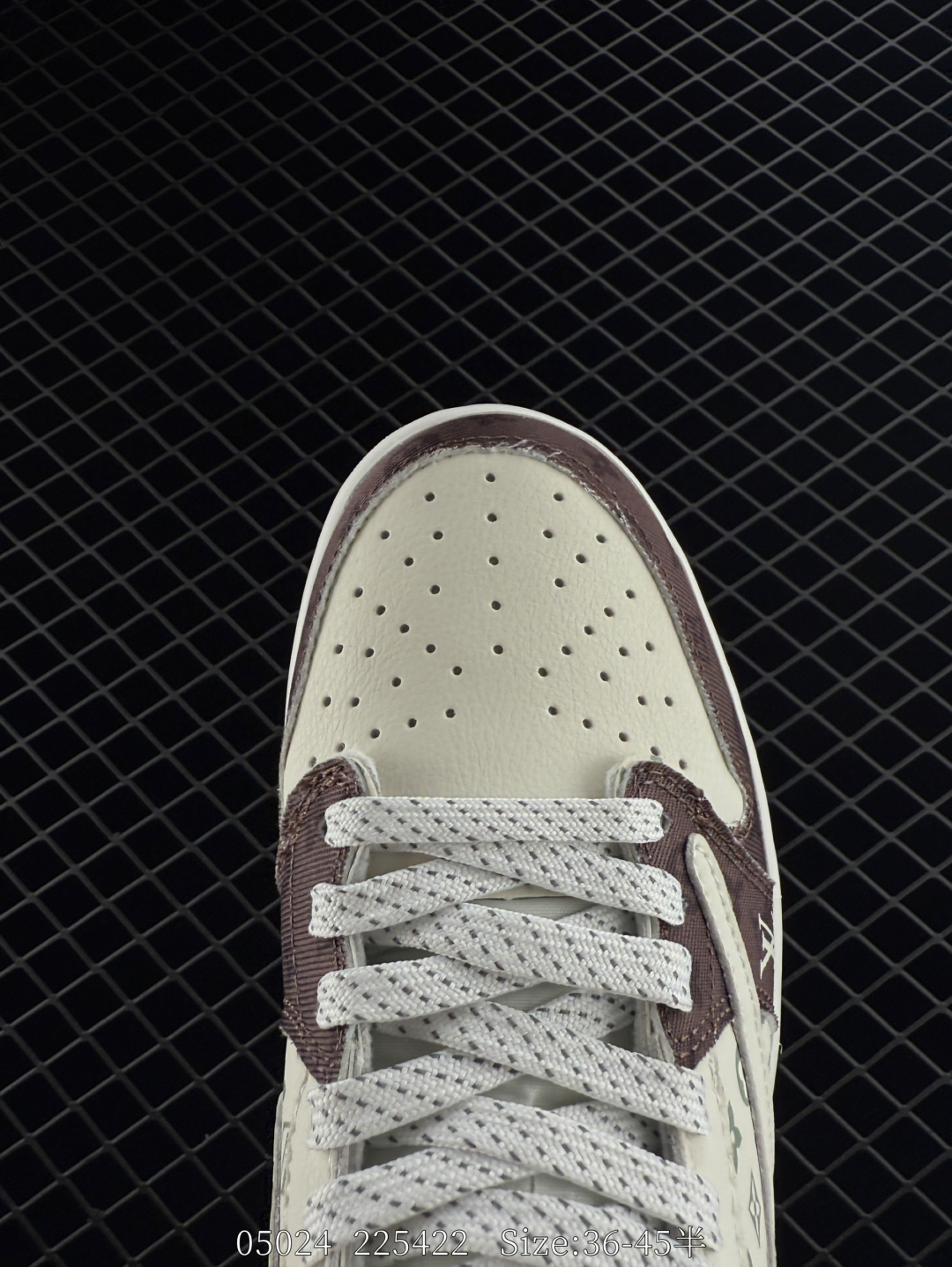 Travis Scott x Air Jordan 1 Reverse Mocha